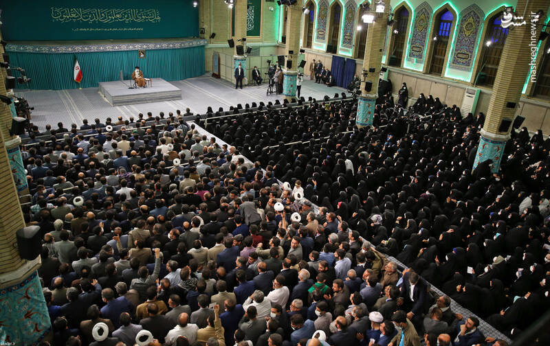 دیدار جمعی از معلمان با رهبر انقلاب دیدار جمعی از معلمان با رهبر انقلاب