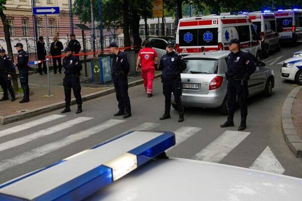 دانشآموز صربستانی مدرسه را به رگبار بست