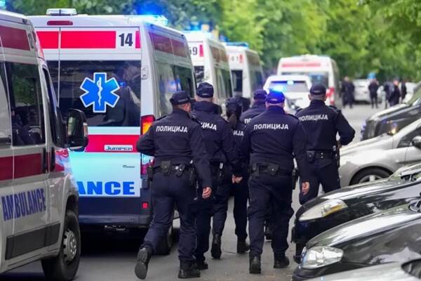 دانشآموز صربستانی مدرسه را به رگبار بست