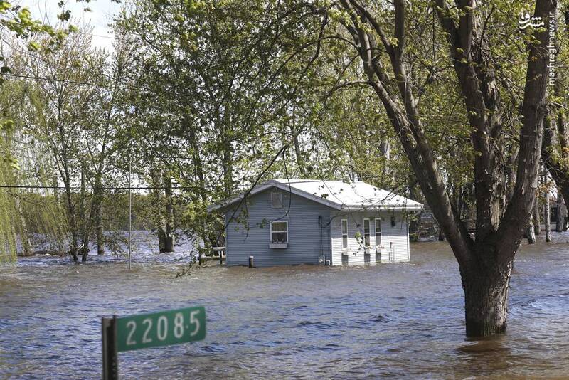 عکس/ طغیان و سیل در ۵ ایالت آمریکا