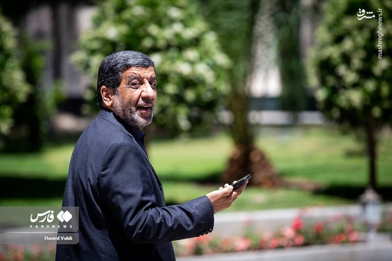 عکس/ وزرای دولت در حیاط دولت