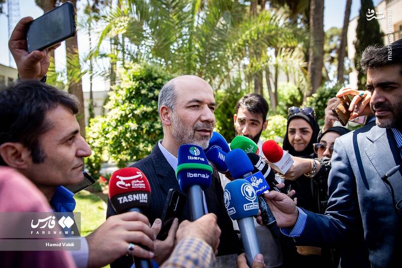 عکس/ وزرای دولت در حیاط دولت