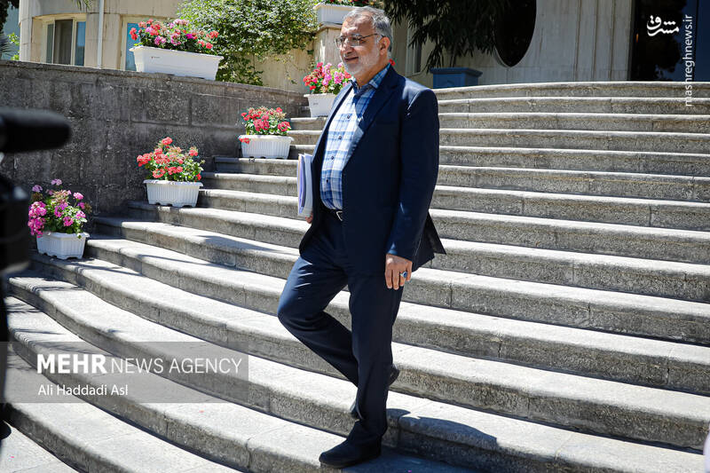 عکس/ وزرای دولت در حیاط دولت