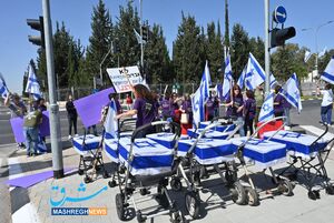 حمل تابوت‌های اسرائیلی با کالسکه