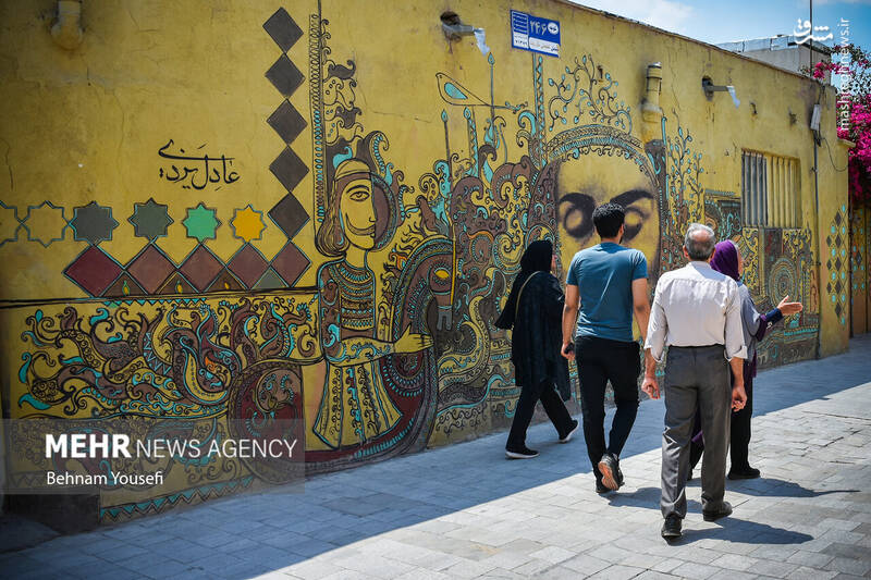 عکس/ کوچهای گرافیکی در شیراز