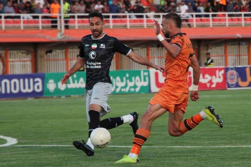 سپاهان به صدر رسید، مس به منطقه قرمز/ استقلال از کورس جا ماند