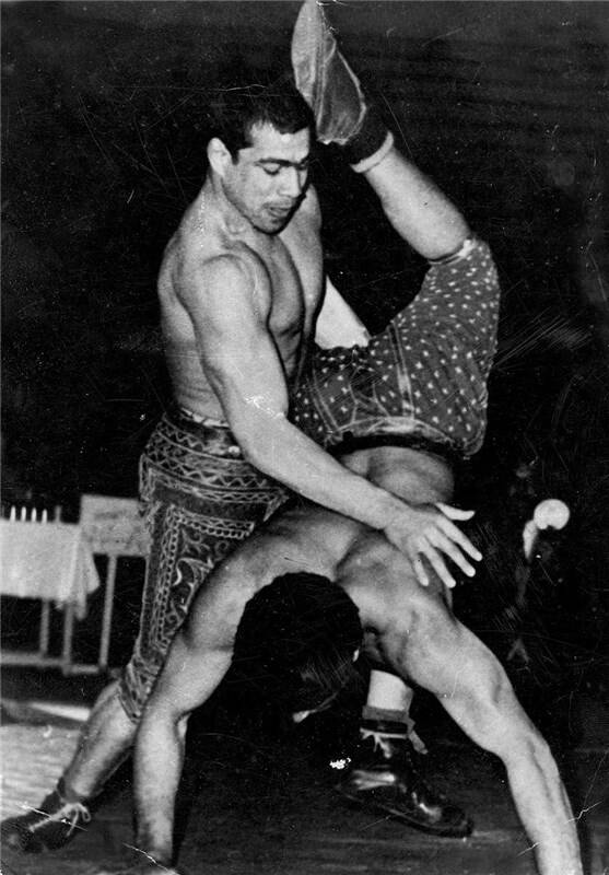 غلامرضا تختی، سه عنوان پهلوانی (۱۳۳۸–۱۳۳۶) با لقب «جهانپهلوان»