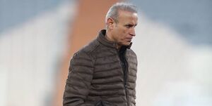 آخرین وضعیت پرونده گلمحمدی / سرمربی پرسپولیس هنوز محروم نشده است