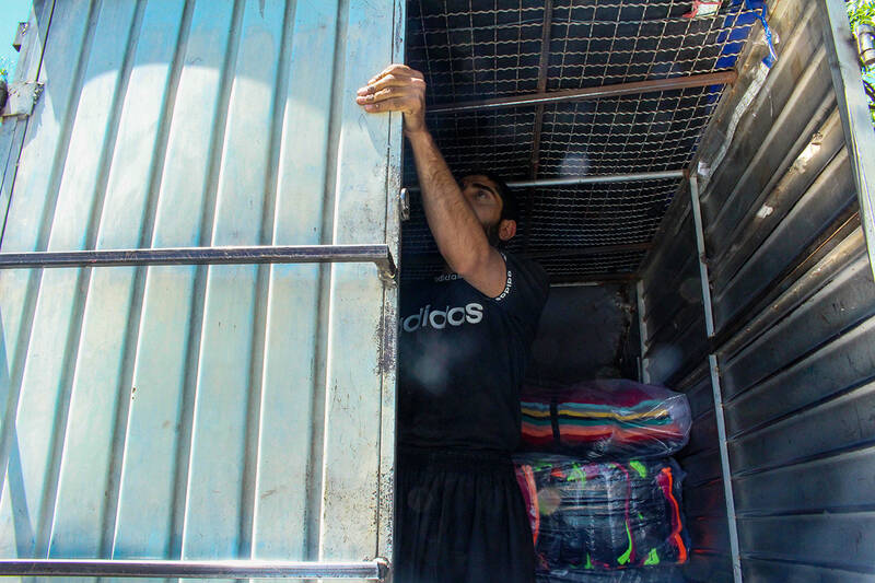 عکس/ چرخی برای چرخاندن چرخ های زندگی