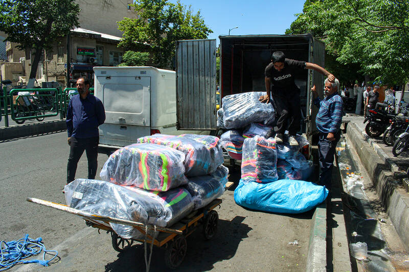 عکس/ چرخی برای چرخاندن چرخ های زندگی