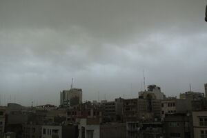 عکس/ تصاویری از آب وهوای طوفانی تهران