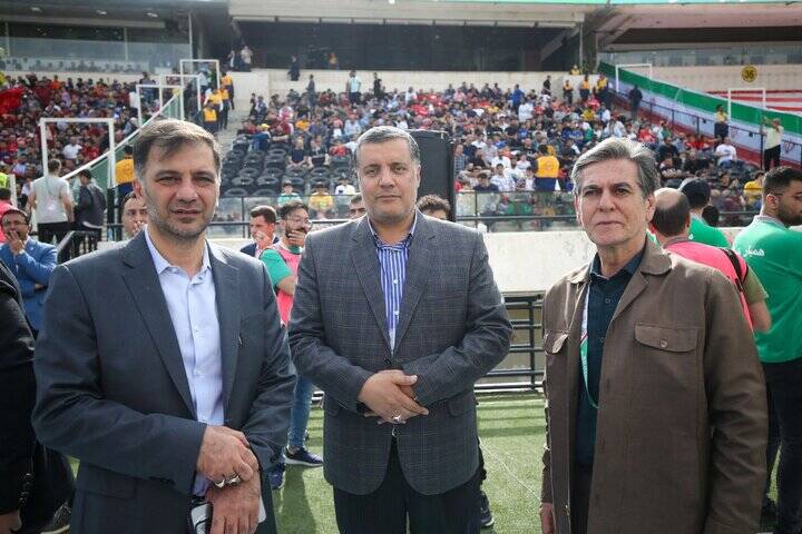 «فتح الله»زدایی در استقلال/ چه کسی برای «کریمی» تصمیم میگیرد؟