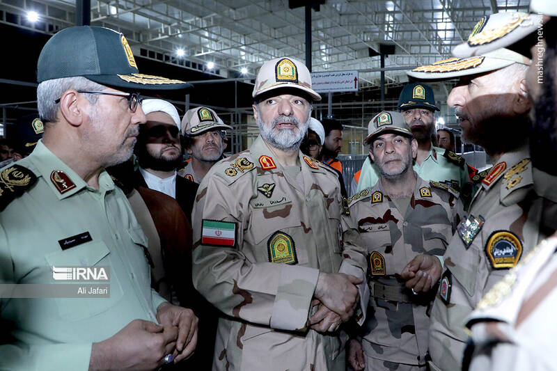 عکس/ بازدید فرمانده کل انتظامی از مرز مهران