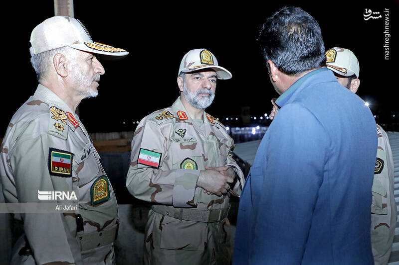 عکس/ بازدید فرمانده کل انتظامی از مرز مهران