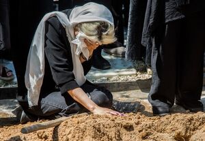 تصاویر غمانگیز تشییع پیکر حسین زمان