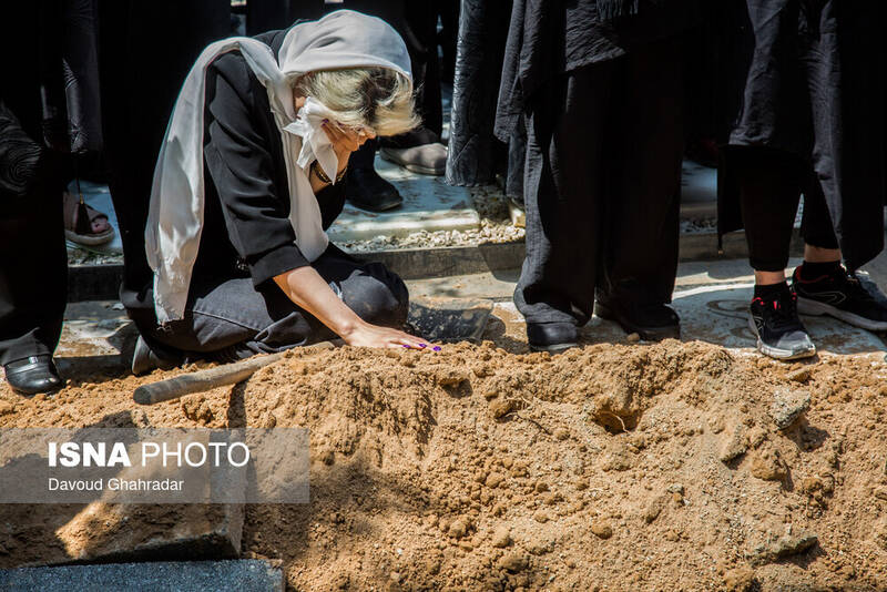 تصاویر غمانگیز تشییع پیکر حسین زمان 17