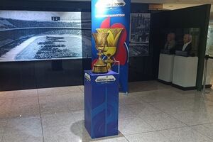 عکس/ کاپ جام جهانی بسکتبال در موزه ملی المپیک