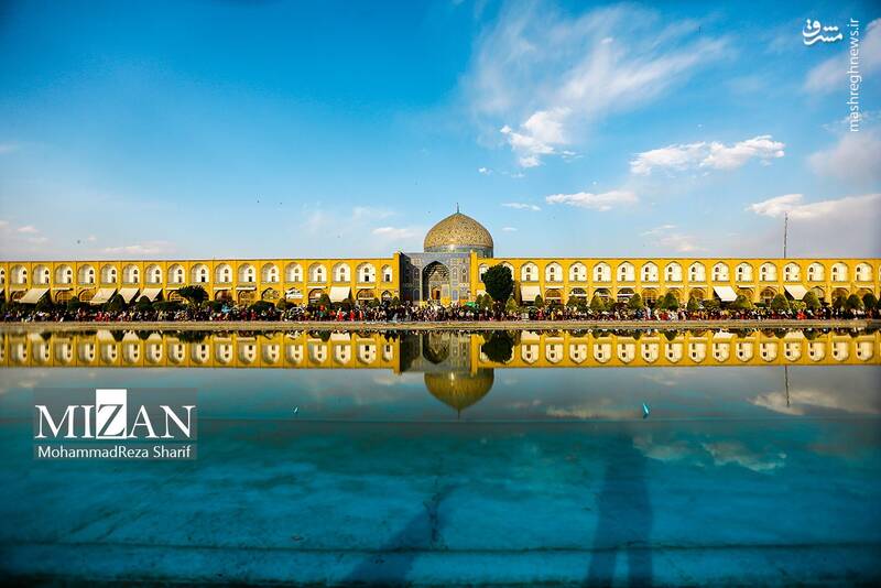 عکس / ورزش زورخانهای در میدان نقش جهان 2