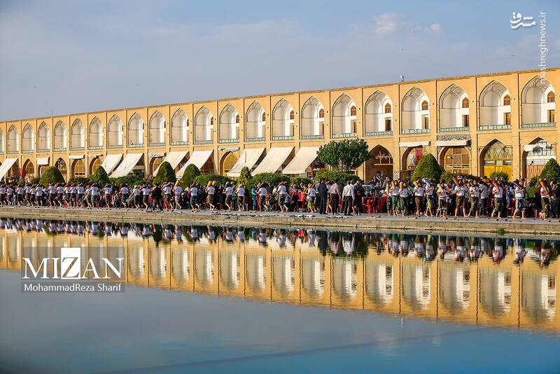 عکس / ورزش زورخانهای در میدان نقش جهان 26