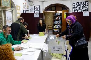 تصاویری از ساعات اولیه برگزاری انتخابات در ترکیه