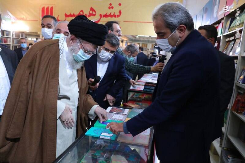 رهبر ایران با همه مشغلههای حکمرانی، مروج دانایی و آگاهی در کشور است