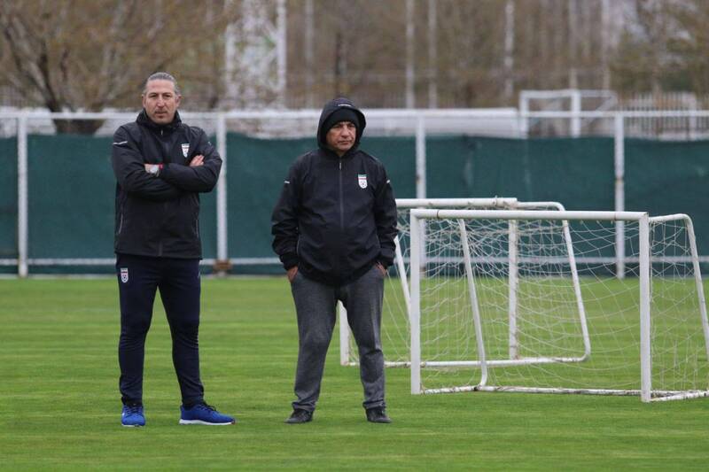 دستیاران قلعهنویی در اندازه تیم ملی نیستند/ گواردیولا هم از دستیاران با تجربه استفاده میکند