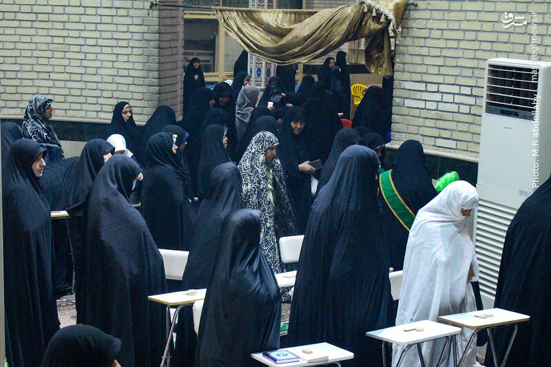 عکس/ شب شهادت امام صادق(ع) در مسجد جامع فاطمیه