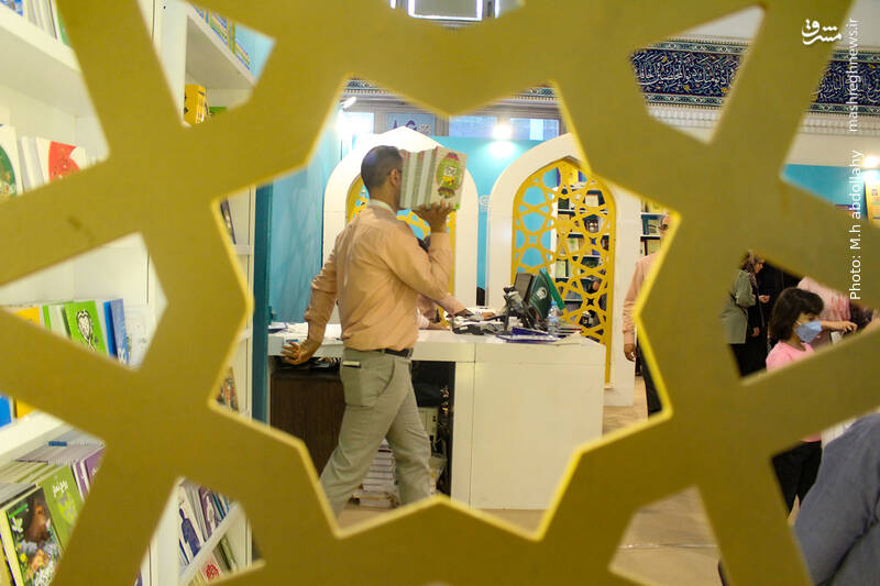 عکس/ نمایشگاه کتاب در روز هفتم