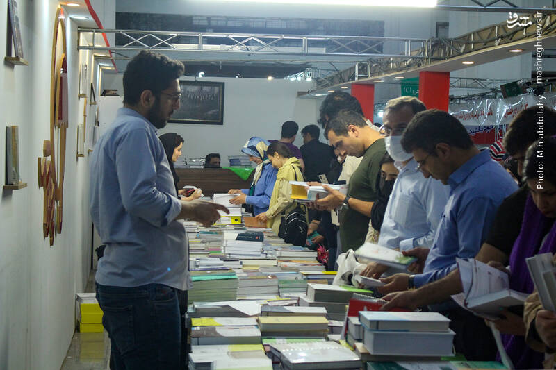 عکس/ نمایشگاه کتاب در روز هفتم