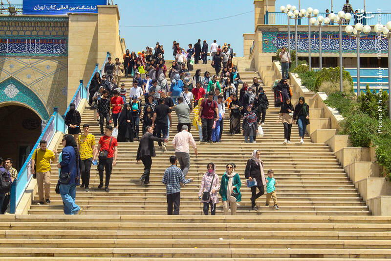 عکس/ نمایشگاه کتاب در روز هشتم