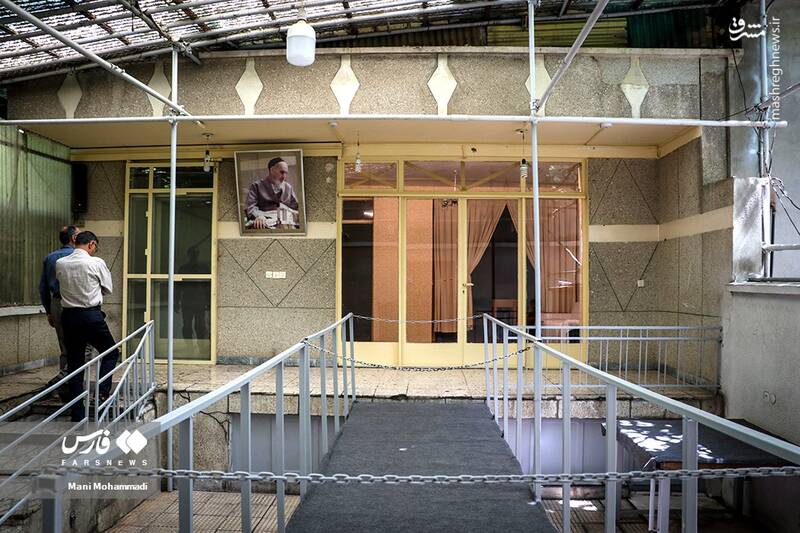 عکس/ سالروز ورود امام خمینی(ره) به حسینیه جماران