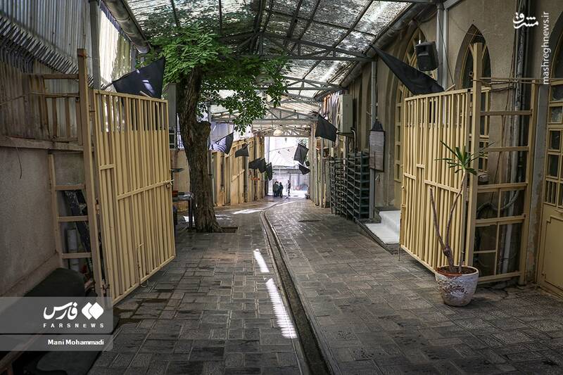 عکس/ سالروز ورود امام خمینی(ره) به حسینیه جماران