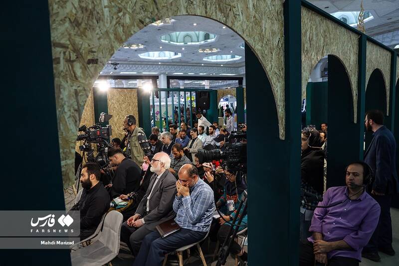 عکس / رونمایی از کتاب «ایران آینده» با یادبود عماد افروغ 7