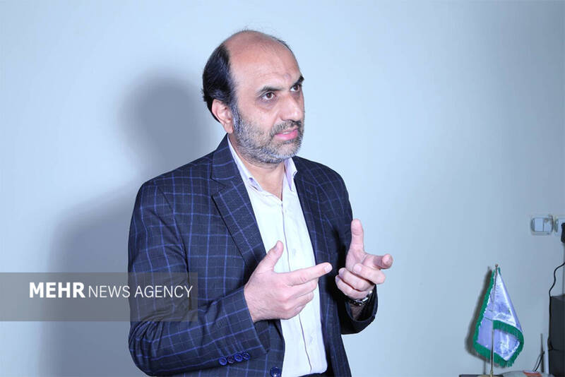 پدر دهه شصتی چشم به راه چهاردهمین فرزند 2