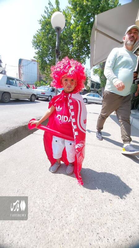 افزایش عجیب ظرفیت پرسپولیسیها و درگیری هواداران +عکس و فیلم