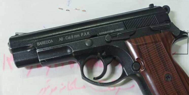 «بازرسی» ترفند مأموران قلابی برای سرقت از یک خانه+ عکس