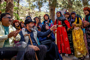 عکس / جشنواره بازیهای بومی و محلی در خرمآباد