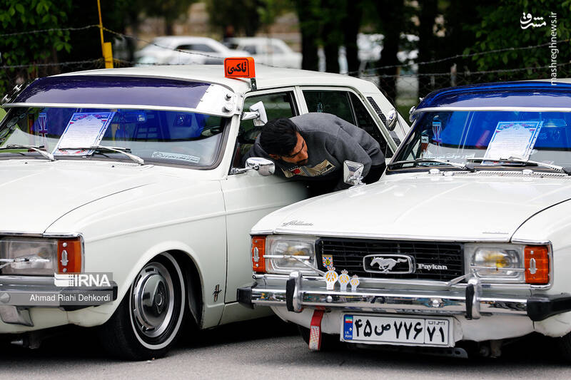 عکس/ گردهمایی خودرویی در شهرکرد