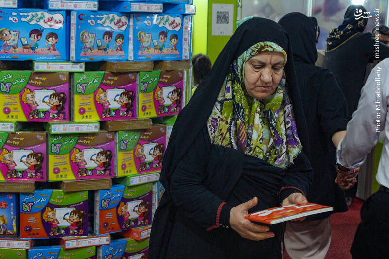 عکس/ نمایشگاه بینالمللی کتاب به روز دهم رسید