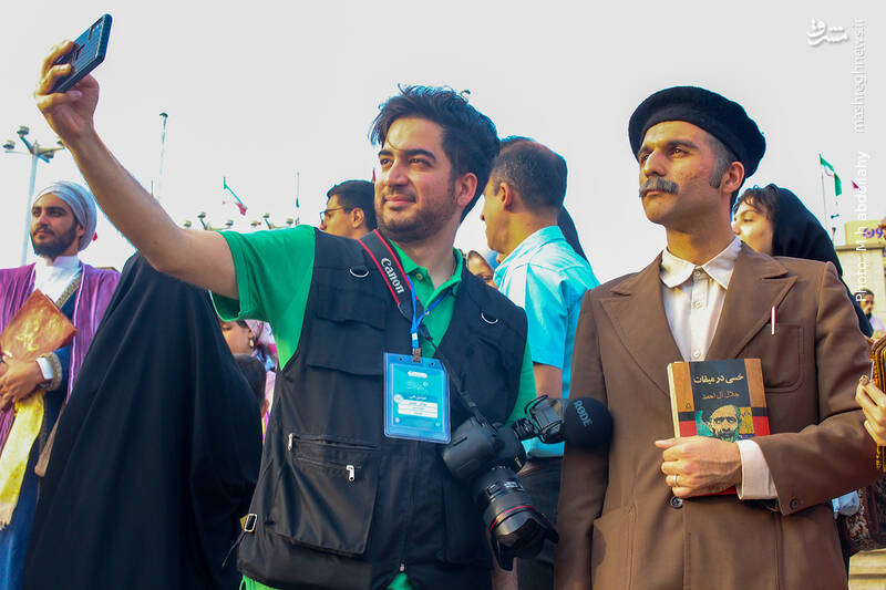 عکس/ نمایشگاه بینالمللی کتاب به روز دهم رسید