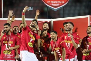 بیرانوند: دو جام قهرمانی دیگر، طلب هواداران پرسپولیس/ رهبر ارکستر ما یحیی گل‌محمدی است/ همه ۱۸ کلین‌شیت را مدیون همبازیانم هستم
