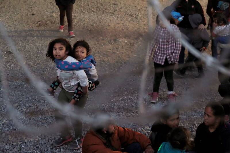 دهها هزار کودک در سیستم بهزیستی دولت بایدن مفقود شدهاند+عکس و فیلم