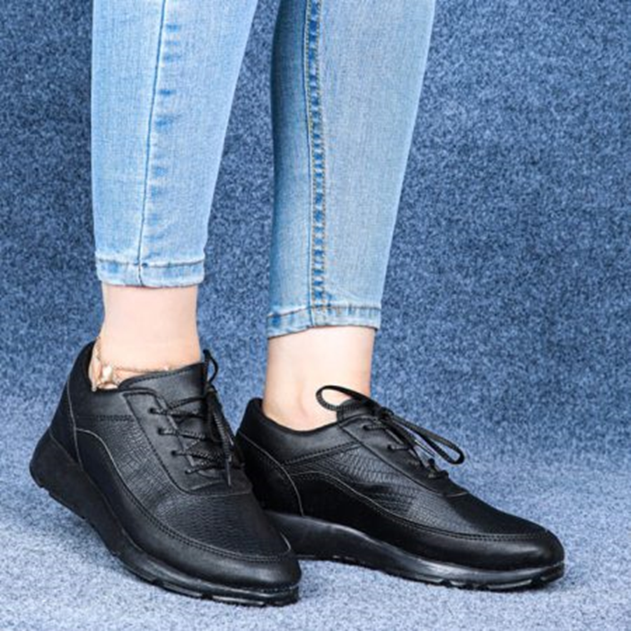 بهترین کفش برای دانش آموزان چه کفشی است؟