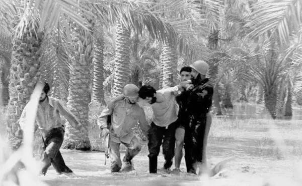 انتقال اسرای عراقی به خاک ایران
