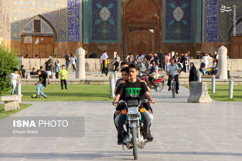 عکس/ میدان نقش جهان یا پیست موتور سواران