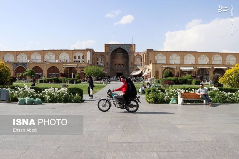 عکس/ میدان نقش جهان یا پیست موتور سواران