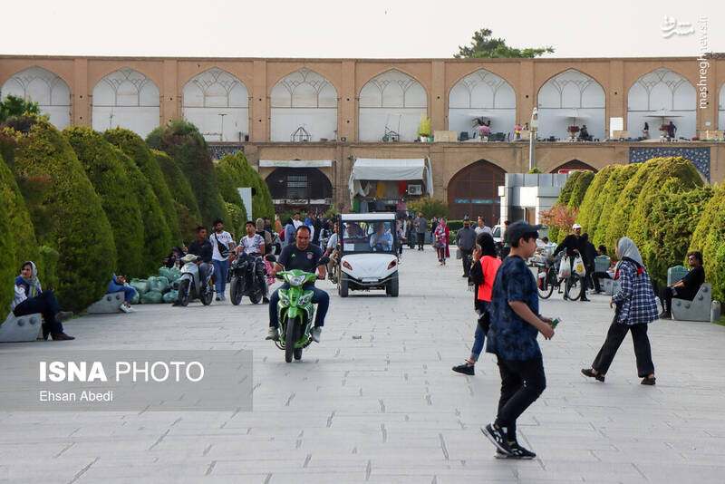 عکس/ میدان نقش جهان یا پیست موتور سواران