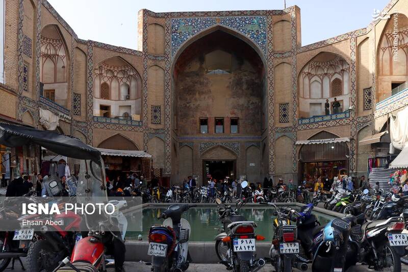 عکس/ میدان نقش جهان یا پیست موتور سواران