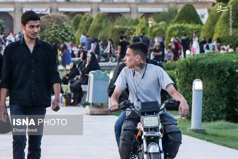 عکس/ میدان نقش جهان یا پیست موتور سواران