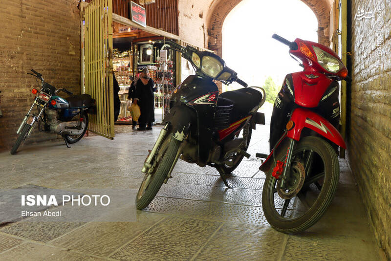 عکس/ میدان نقش جهان یا پیست موتور سواران